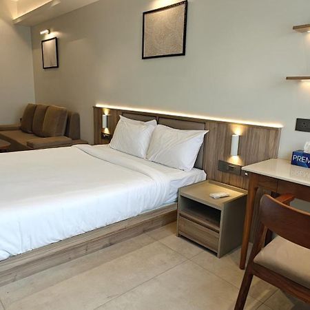 Thrissur Alite Enclaves Fully Furnished Apartments מראה חיצוני תמונה