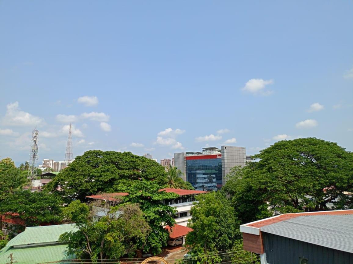 Thrissur Alite Enclaves Fully Furnished Apartments מראה חיצוני תמונה